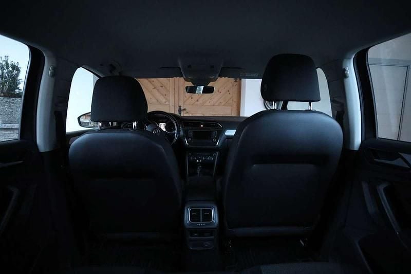 Gebraucht VW Tiguan Trendline 116 PS (85 kW) 2017 Grau SUV