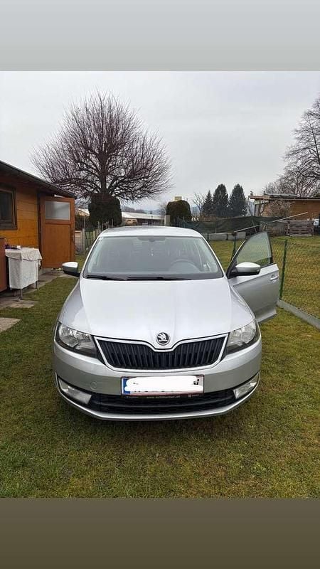 Gebraucht Skoda Rapid Sport 90 PS (66 kW) 2016 Kleinwagen
