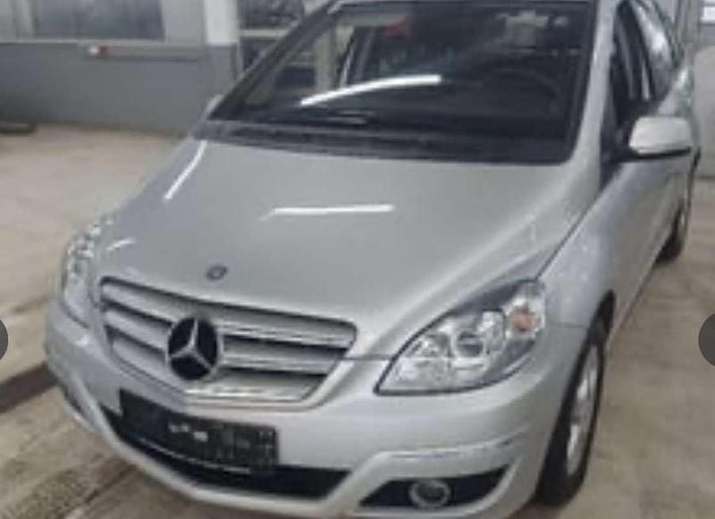 Gebraucht Mercedes B170 116 PS (85 kW) 2009 Van / Kleinbus