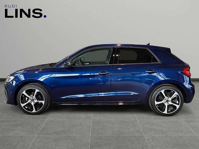 Neu Audi A1 Comfort 95 PS (69 kW) 2026 Blau SUV