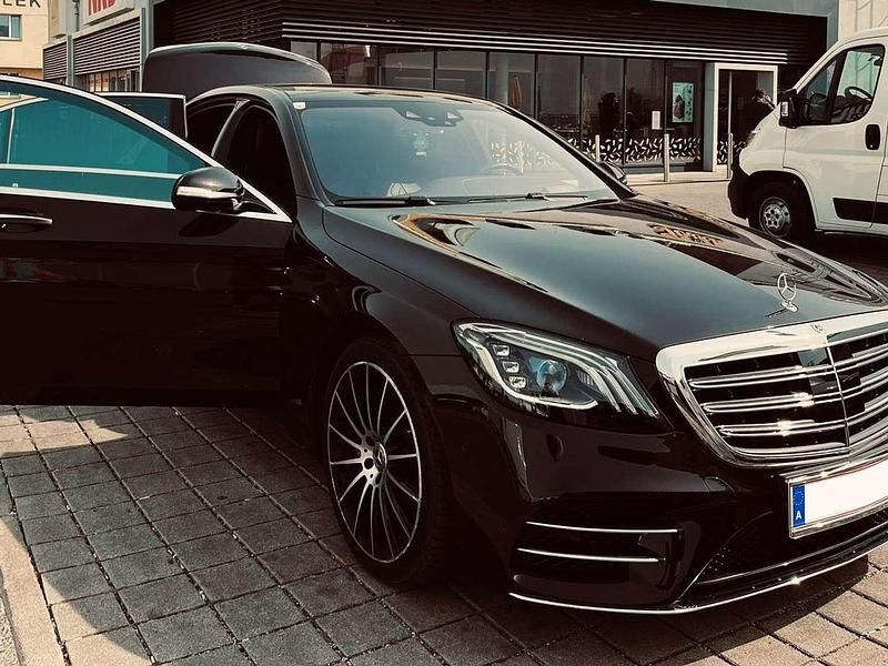 Schwarz Gebraucht 2018 Mercedes S560 Limousine | € 98.000 - Bild 1/4
