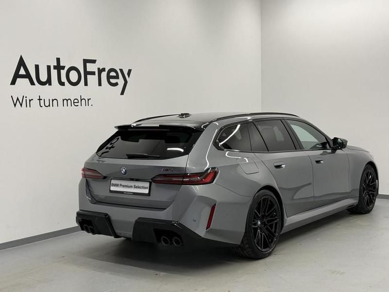 Gebraucht BMW M5 Shadowline 585 PS (430 kW) 2026 Grau Kombi