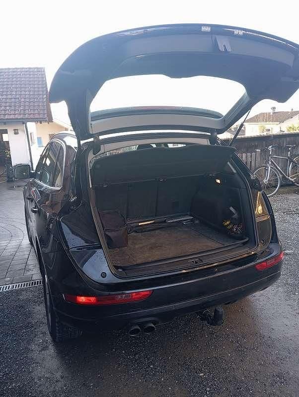 Gebraucht Audi Q5 143 PS (105 kW) 2012 Schwarz SUV