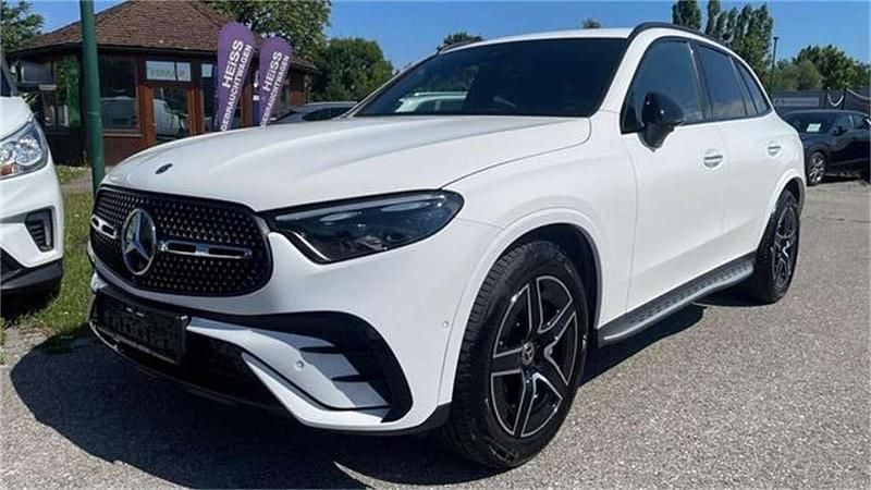 Weiß Gebraucht 2023 Mercedes GLC220 SUV | € 56.990 (Fairer Preis) - Bild 1/1