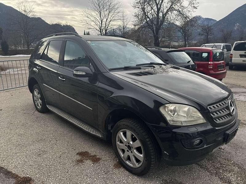 Gebraucht Mercedes ML320 Edition 1 224 PS (164 kW) 2008 SUV