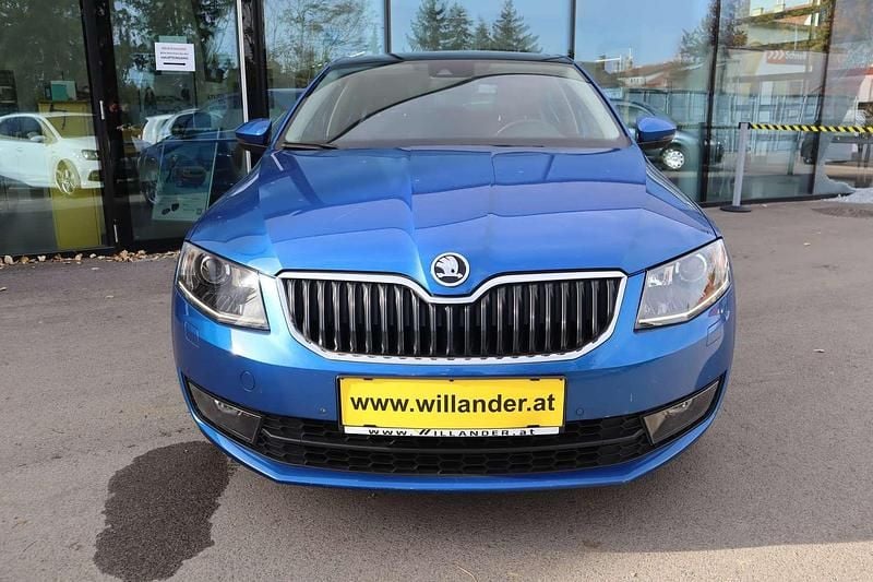 Gebraucht Skoda Octavia Elegance 105 PS (77 kW) 2014 Mittelblau  metallic Kleinwagen