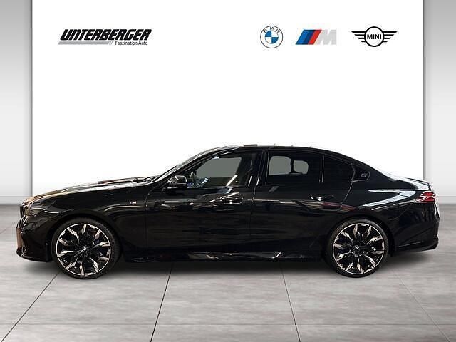 Gebraucht BMW 520 Comfort Edition 197 PS (144 kW) 2023 Schwarz Limousine