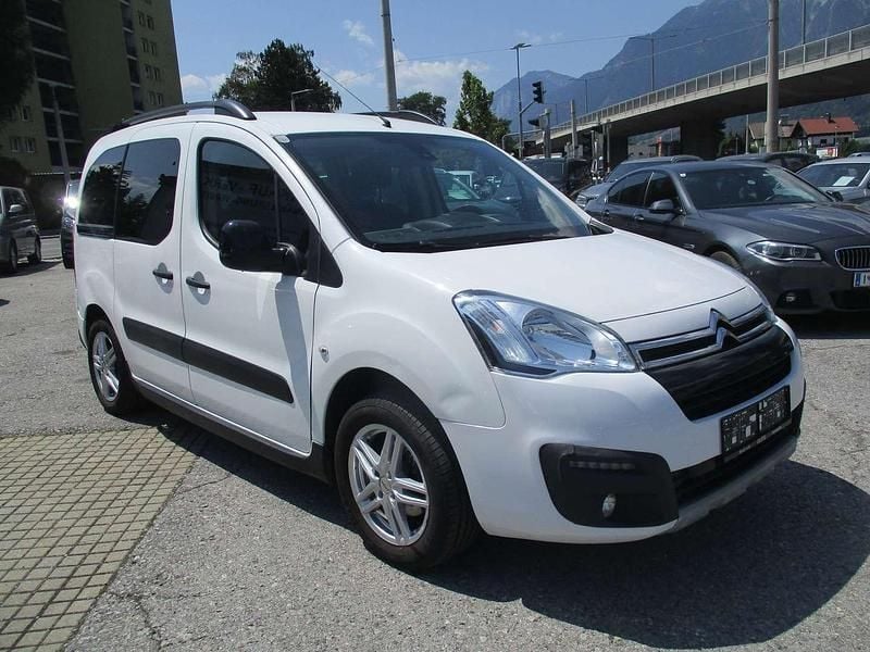 Gebraucht Citroën Berlingo XTR 120 PS (88 kW) 2016 Weiß Van / Kleinbus
