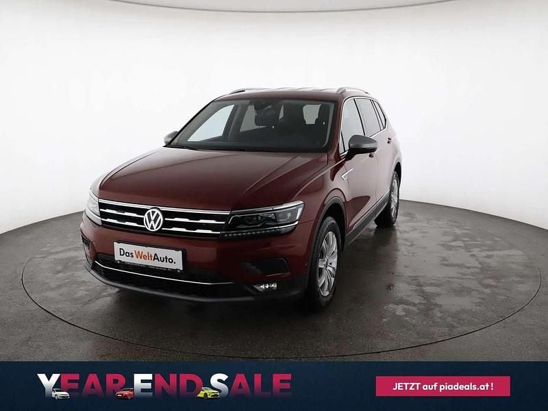 Rot Gebraucht 2021 VW Tiguan Allspace Highline SUV | € 34.990 (Fairer Preis) - Bild 1/4