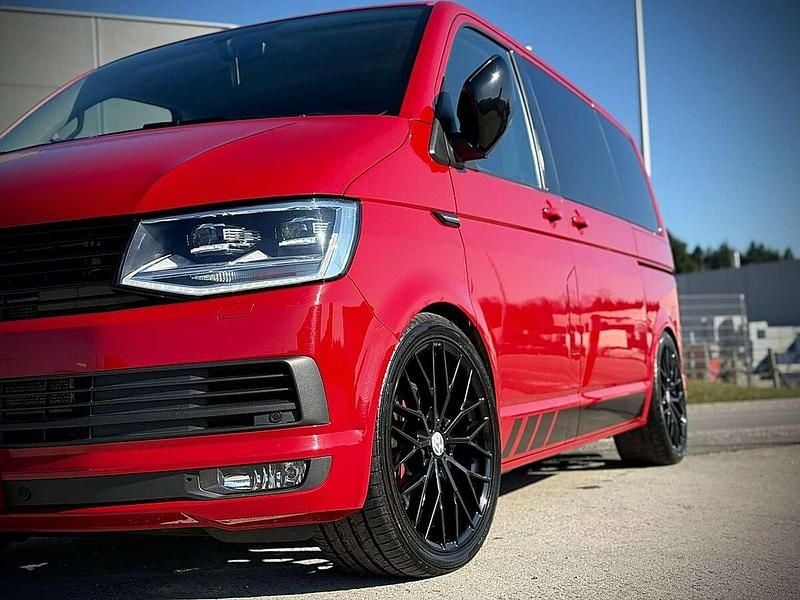 Gebraucht VW Multivan Comfortline 204 PS (150 kW) 2016 Rot Van