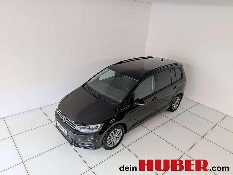 Gebraucht VW Touran 150 PS (110 kW) 2025 Schwarz Van / Kleinbus