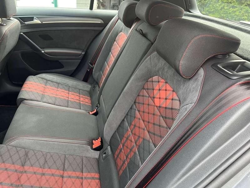 Gebraucht VW Golf VII GTI 290 PS (213 kW) 2019 Grau Limousine