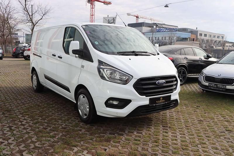 Gebraucht Ford Transit Custom Trend 131 PS (96 kW) 2019 Weiß Van