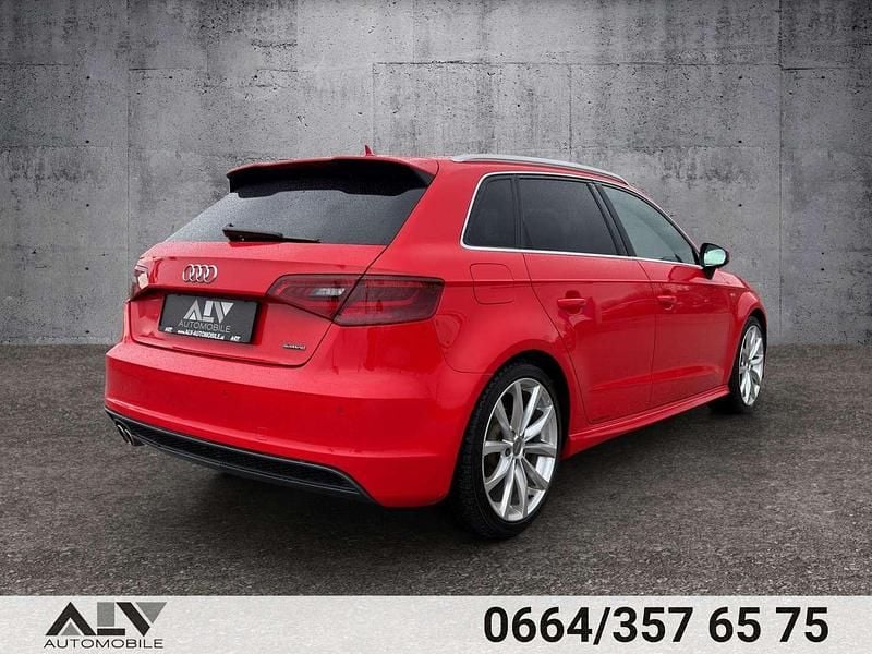 Gebraucht Audi A3 S-Line 184 PS (135 kW) 2015 Rot Kleinwagen