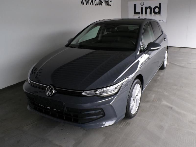 Neu VW Golf VIII 115 PS (84 kW) 2026 Mittelgrau  metallic