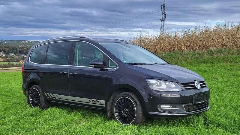 Schwarz Gebraucht 2016 VW Sharan Highline Van / Kleinbus | € 17.800 (Superpreis) - Bild 1/4