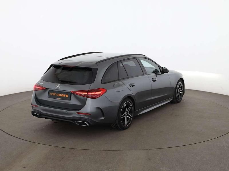 Gebraucht Mercedes C200 AMG line 163 PS (119 kW) 2022 Grau Kombi