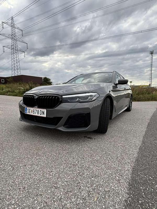 Gebraucht BMW 520 M Sport 190 PS (139 kW) 2020 Kombi