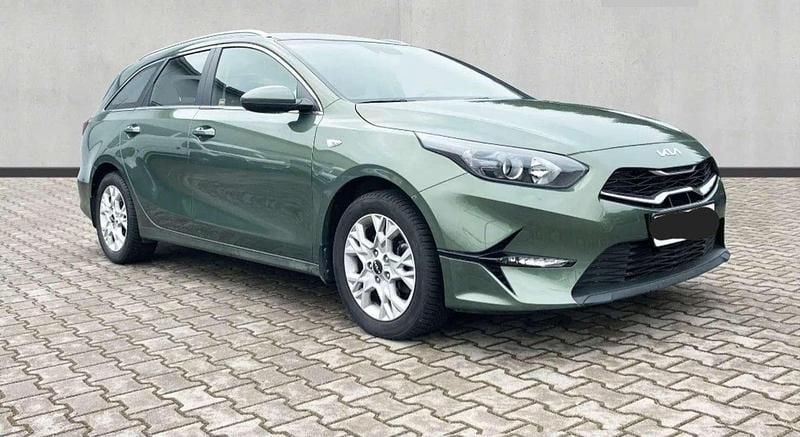 Gebraucht Kia Ceed 140 PS (102 kW) 2024 Kleinwagen