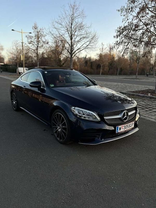 Gebraucht 2019 Mercedes C300 Coupé | € 41.900 (Teuer) - Bild 1/4