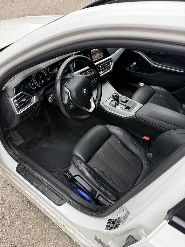 Gebraucht BMW 320 M Sport 190 PS (139 kW) 2020 Weiß Kombi