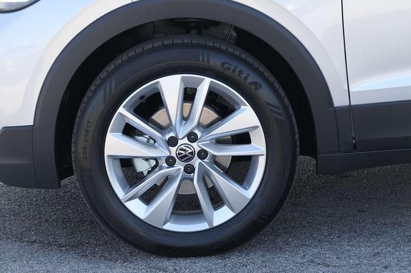 Gebraucht VW T-Cross 95 PS (69 kW) 2025 Silber SUV