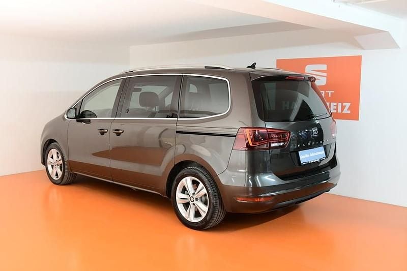 Gebraucht Seat Alhambra 4Drive 150 PS (110 kW) 2017 Dunkelbraun  metallic Van / Kleinbus