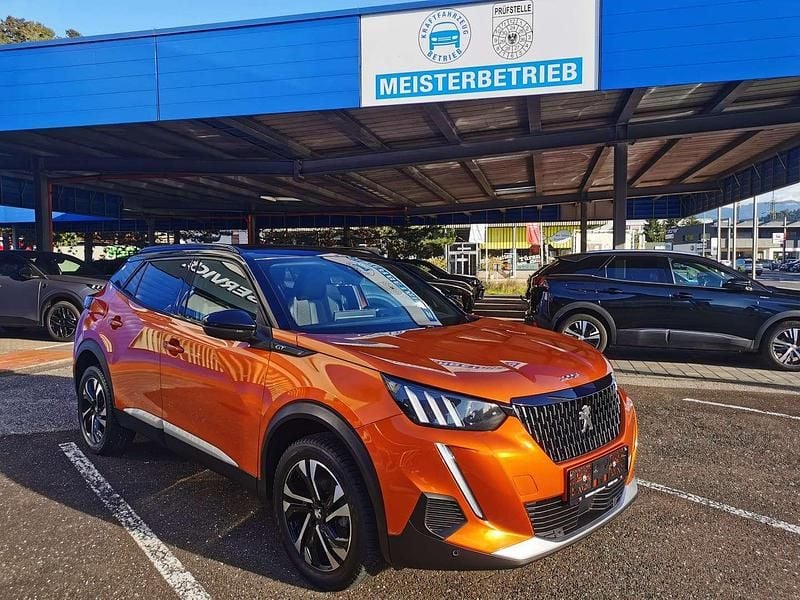 Gebraucht Peugeot 2008 S 131 PS (96 kW) 2023 Orange SUV