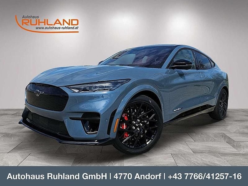 Blau Gebraucht 2023 Ford Mustang Mach-E GT Extended Range SUV | € 49.490 (Superpreis) - Bild 1/4