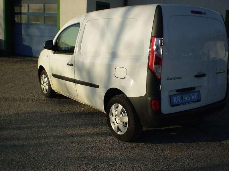Gebraucht Renault Kangoo 75 PS (55 kW) 2019 Weiß Van / Kleinbus
