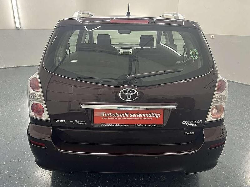 Gebraucht Toyota Corolla Verso Sol 136 PS (100 kW) 2008 Rot Van / Kleinbus