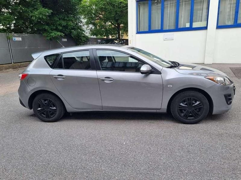 Gebraucht Mazda 3 Edition 105 PS (77 kW) 2010 Grau Limousine
