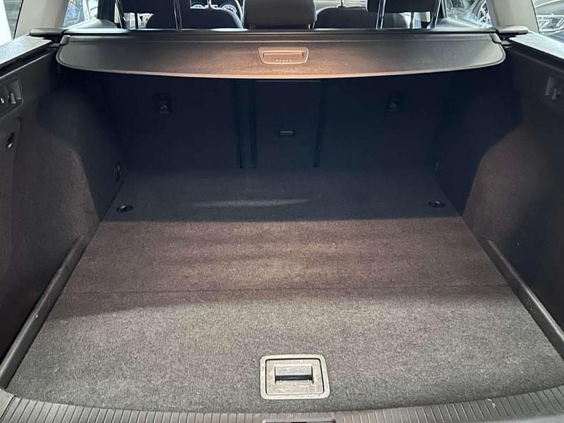 Gebraucht VW Golf VII Comfortline 110 PS (80 kW) 2016 Grau Kombi