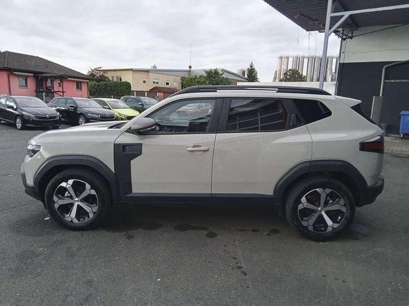 Neu Dacia Duster Journey 131 PS (96 kW) 2025 Beige SUV