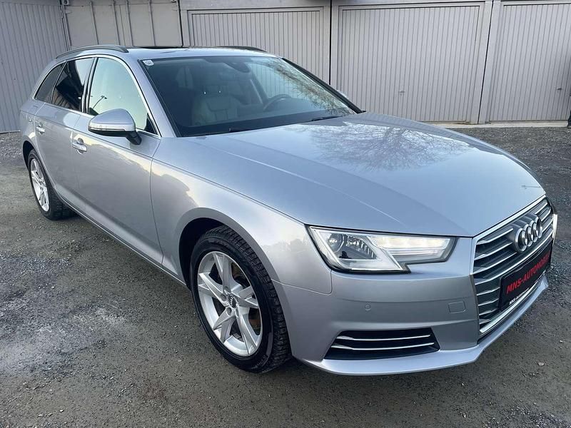 Gebraucht Audi A4 Sport 122 PS (89 kW) 2017 Grau Kombi