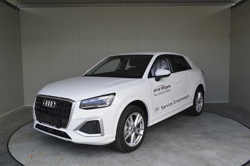 Weiss normal Neu 2025 Audi Q2 Admired SUV | € 31.790 (Fairer Preis) - Bild 1/4