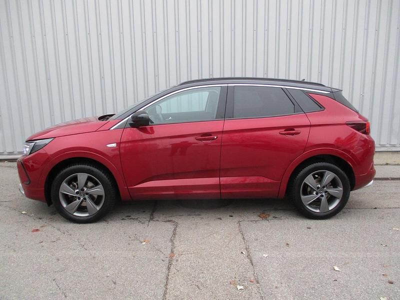 Gebraucht Opel Grandland X S 131 PS (96 kW) 2023 Rubin rot SUV
