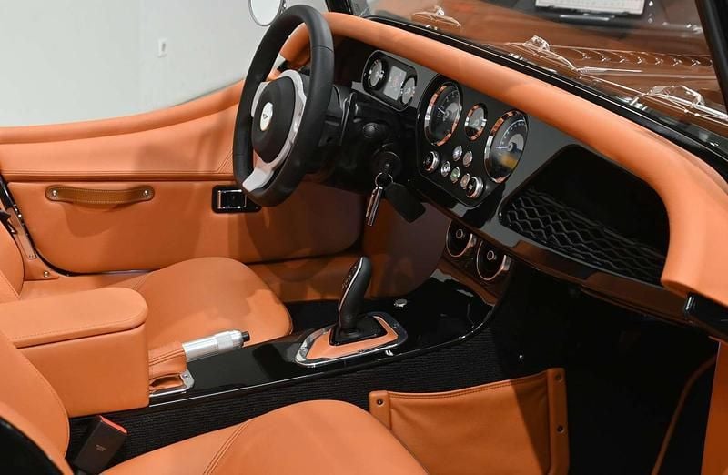 Neu Morgan Plus 340 PS (250 kW) 2025 Grün Cabrio