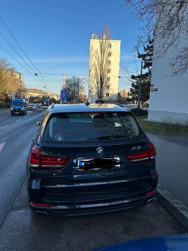 Blau Gebraucht 2016 BMW X5 SUV | € 27.500 (Fairer Preis) - Bild 1/4