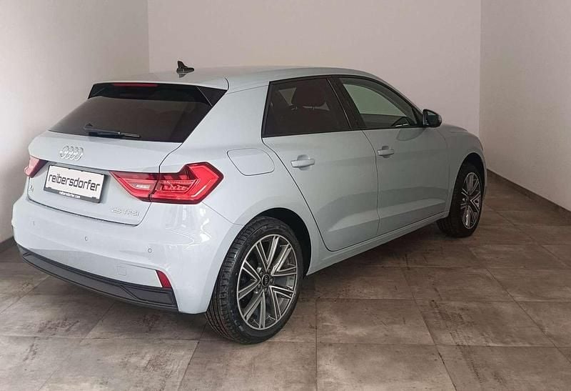 Gebraucht Audi A1 95 PS (69 kW) 2025 Grau Kleinwagen