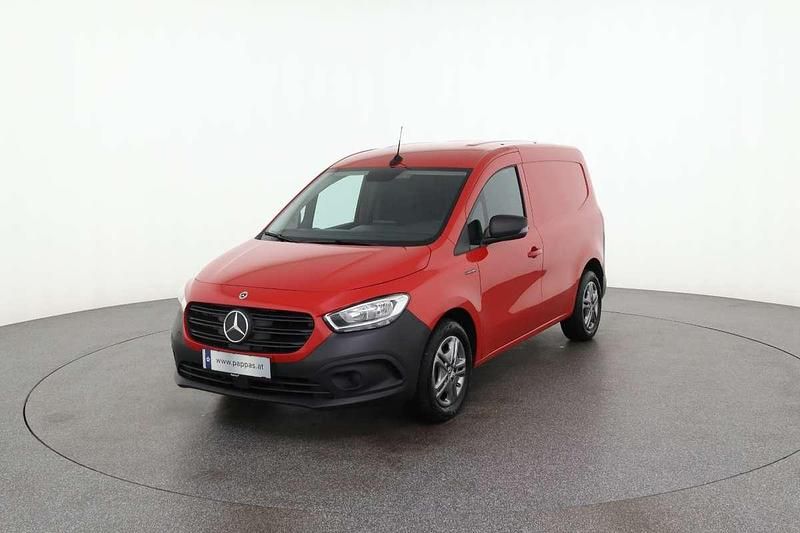Gebraucht Mercedes eCitan 89 kW (122 PS) 2023 Rot Van