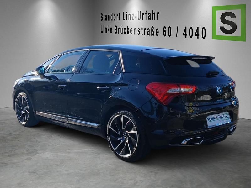 Gebraucht DS Automobiles DS5 Prestige 180 PS (132 kW) 2017 Schwarz Kleinwagen