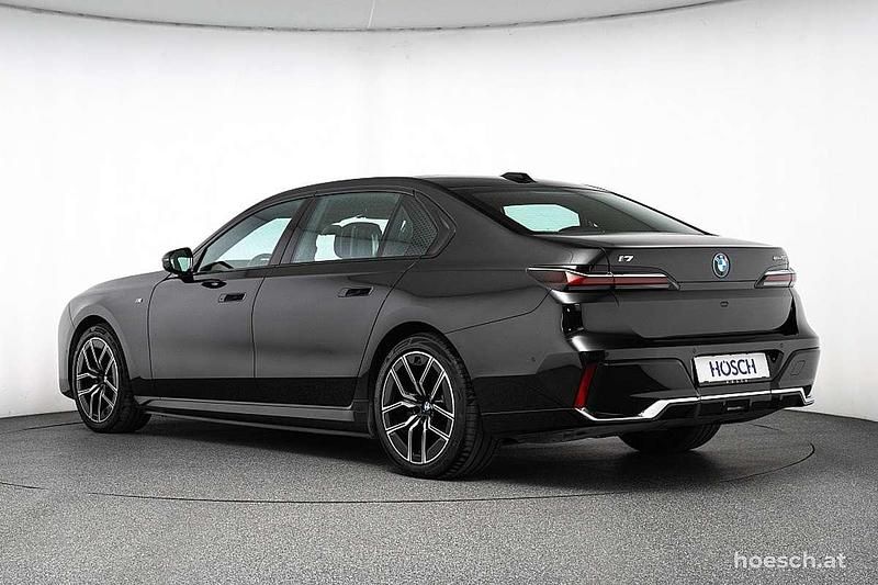 Gebraucht BMW i7 M Sport 335 kW (456 PS) 2024 Schwarz Limousine