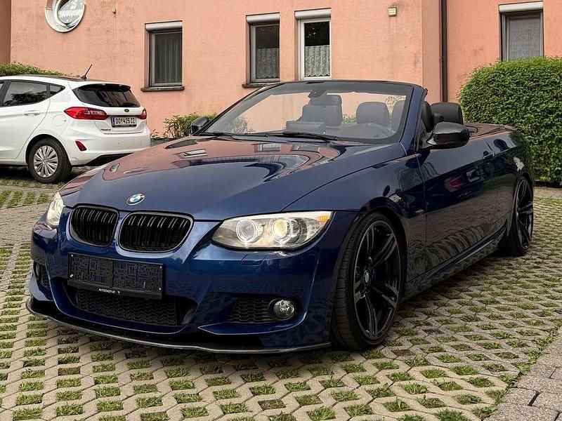 Blau Gebraucht 2010 BMW 335 Cabriolet M Sport Cabrio | € 32.999 - Bild 1/4