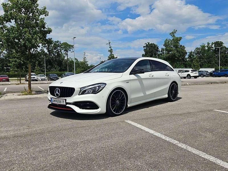 Weiß Gebraucht 2016 Mercedes CLA250 Shooting Brake Kombi | € 26.900 - Bild 1/4