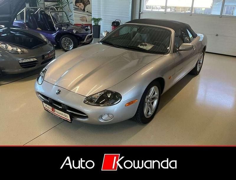 Gebraucht Jaguar XKR 298 PS (219 kW) 2002 Grau Cabrio