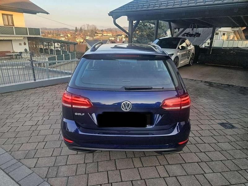 Gebraucht VW Golf VII 116 PS (85 kW) 2020 Blau Kombi