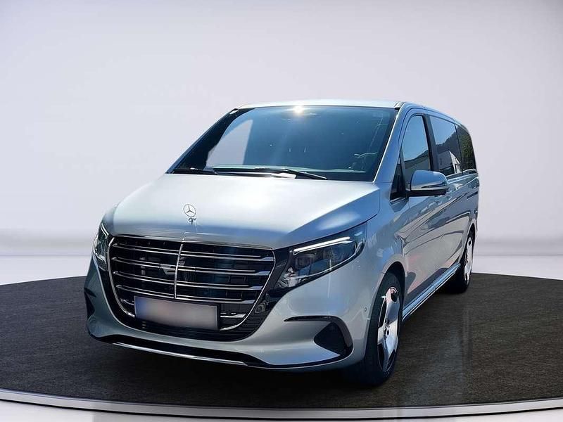 Gebraucht Mercedes V300 Exclusive 237 PS (174 kW) 2025 Silber Van / Kleinbus