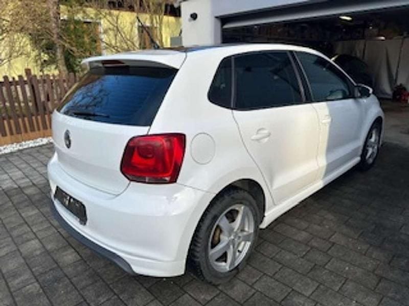 Gebraucht VW Polo 60 PS (44 kW) 2012 Weiß Kleinwagen