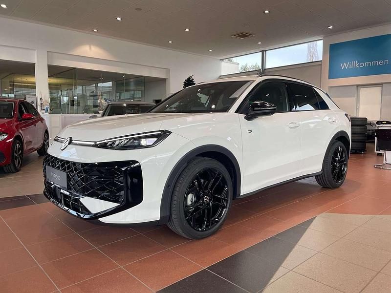 Weiß Neu 2025 VW T-Roc R-line SUV | € 41.490 (Etwas zu teuer) - Bild 1/4